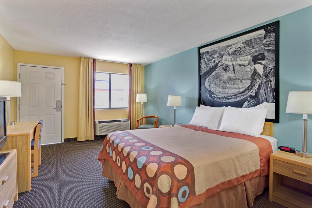 Hotel Super 8 By Wyndham Tucson/Grant Road Area Az Exterior foto